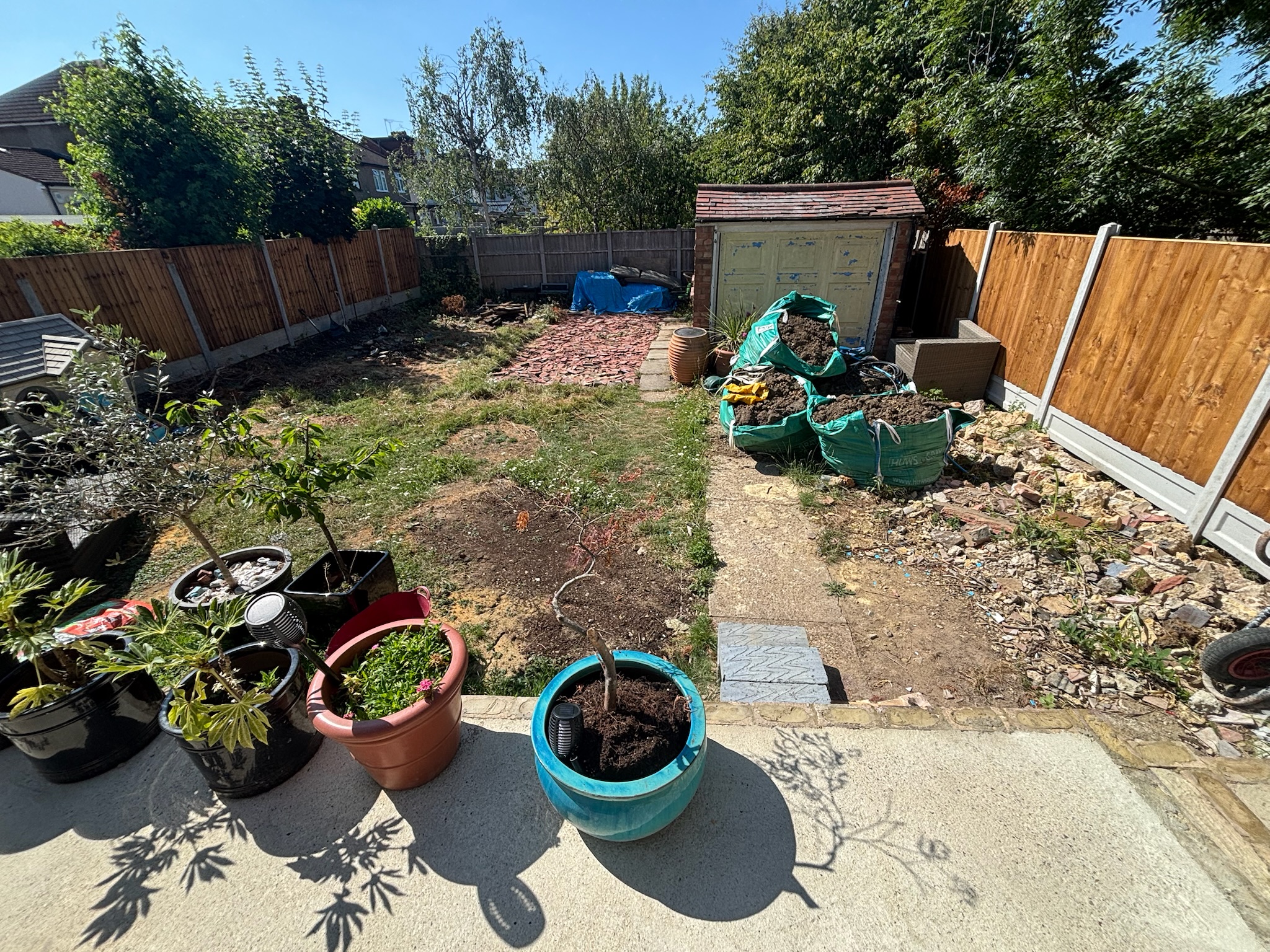 Castlepave Smooth Driveway with Fencing before photo 4