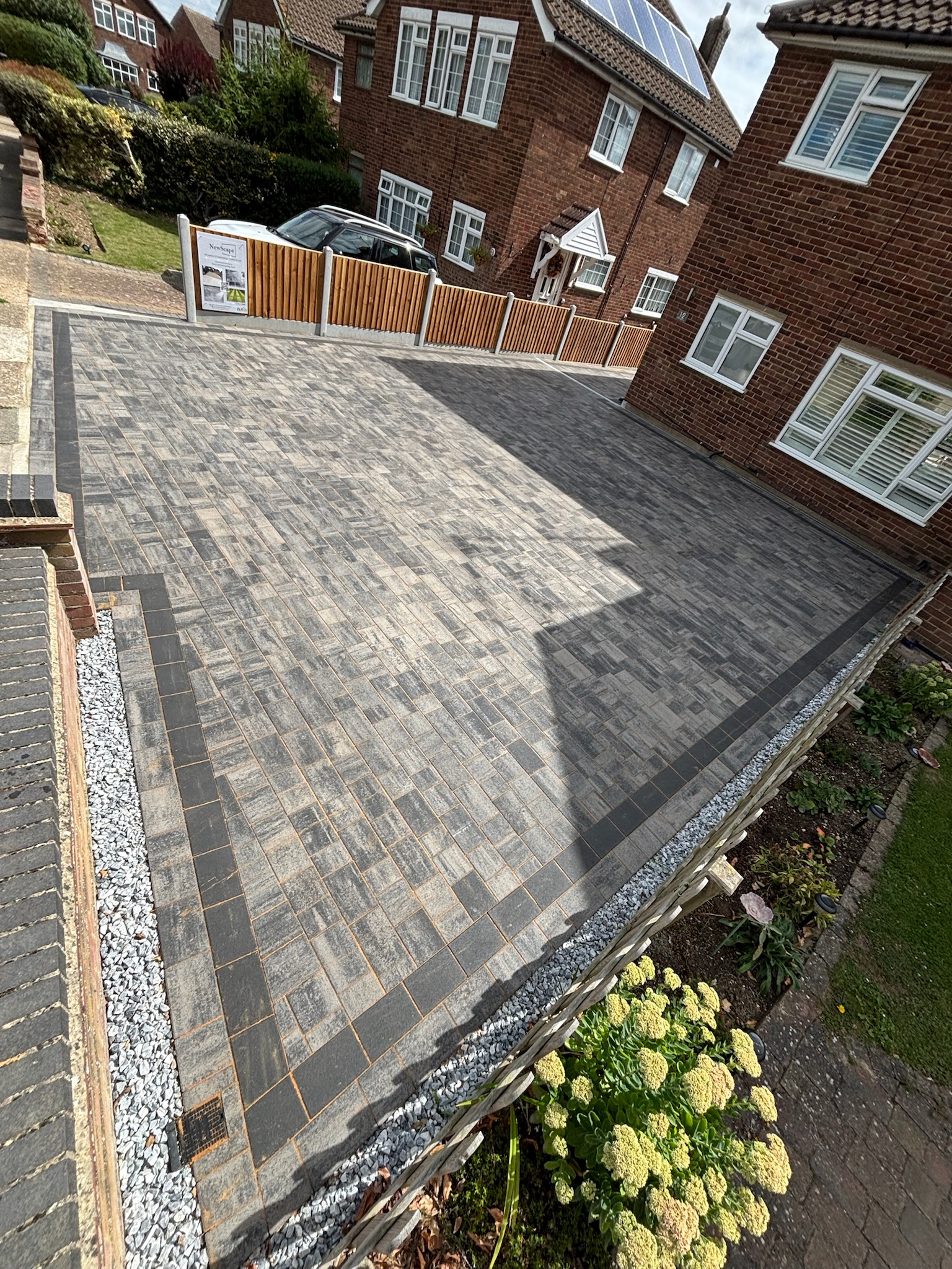 Castlepave Smooth Driveway with Fencing finished photo 9