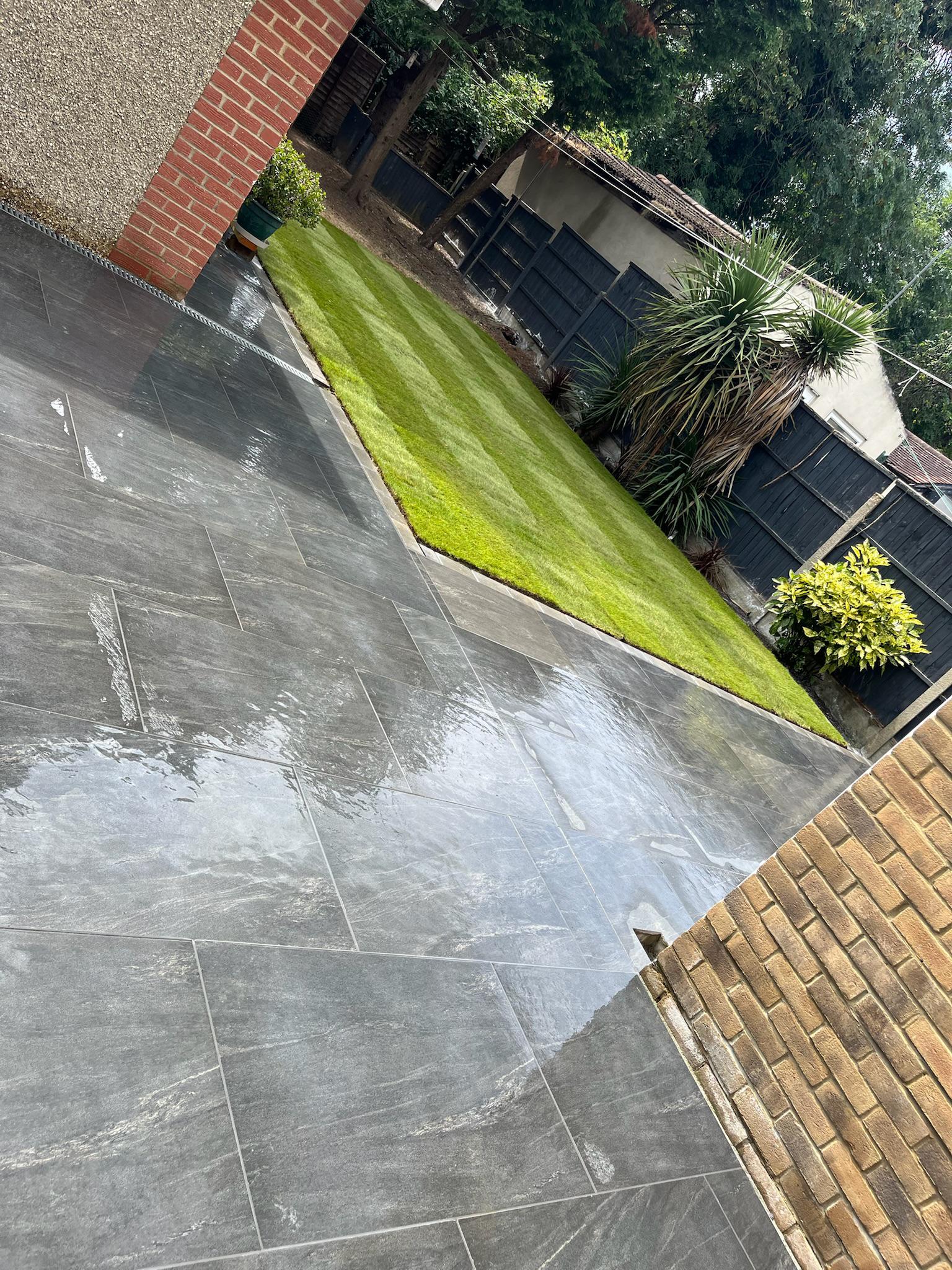 Extended Anthracite Porcelain Patio finished photo 3