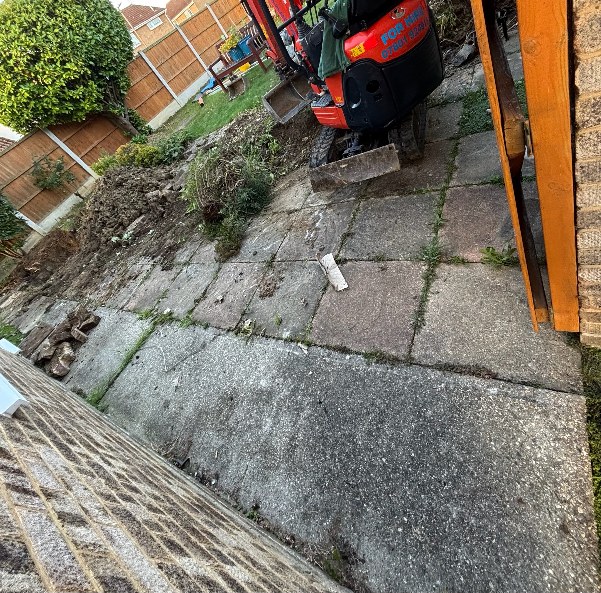 Universal Grey Porcelain Patio finished photo 3